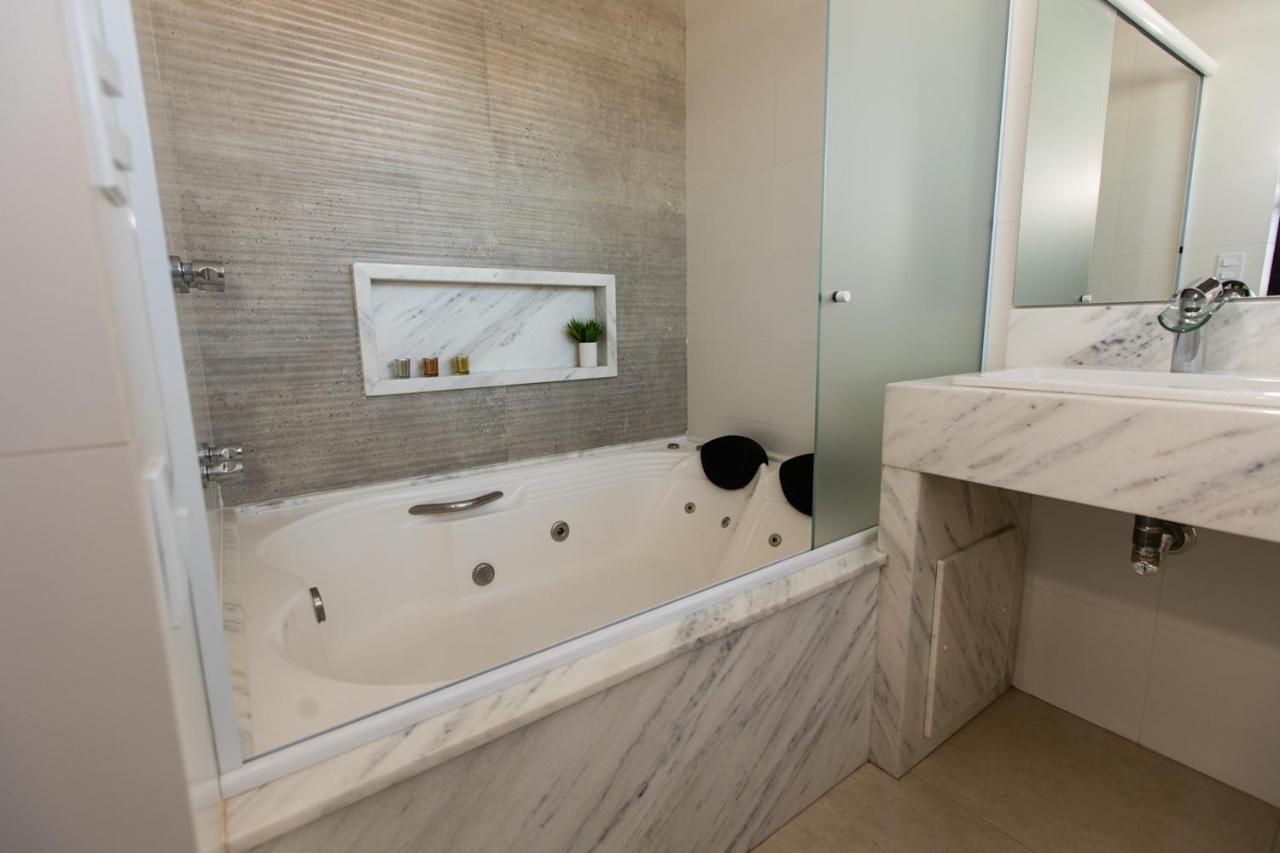 Bm Hotel Сан-Себастьян-ду-Параізу Екстер'єр фото